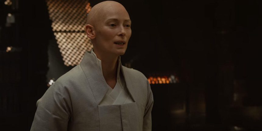 Kevin Feige bevallotta, hiba volt Tilda Swintonnak adni, s ezzel fehérre mosni az Ősmágus szerepét a Doctor Strange-ben 11 Doctor Strange