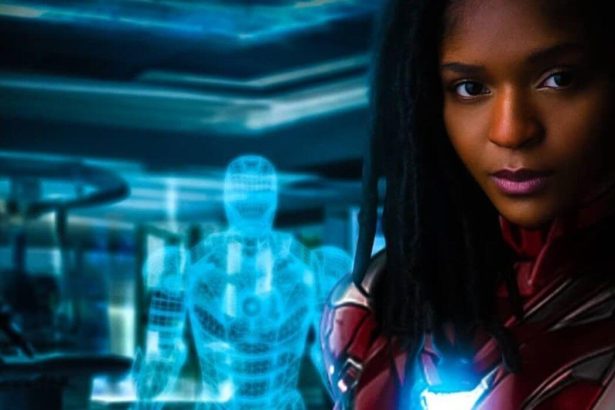 A Fekete Párduc 2. kiszivárgott promóciós anyagán Riri Williams Mark I-es Vasszív páncélja látható 18 Vasszív