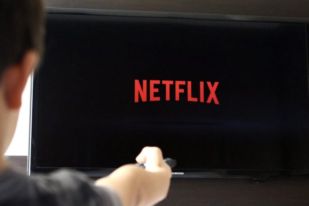 A Nézzünk valamit funkcióval a Netflix leveszi a döntés terhét a válladról 24 Netflix