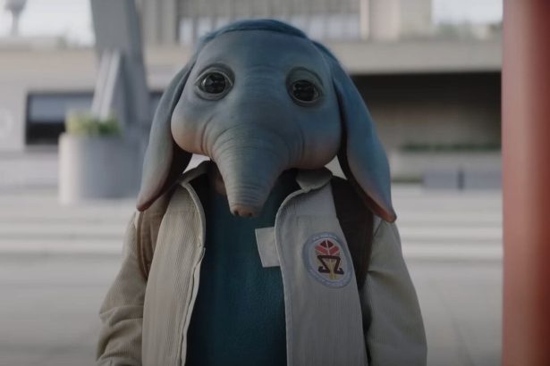 Hány lába van a Star Wars kék elefántjainak? 12 Hány lába van a Star Wars kék elefántjainak?