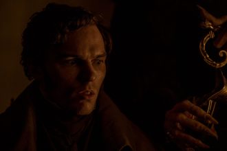 Nicholas Hoult influenszer rablónak áll a How to Rob a Bank első képsoraiban 22 Nosferatu