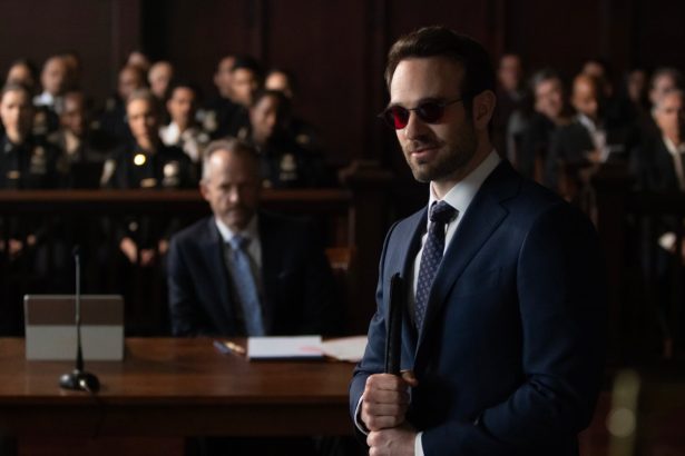 Itt az első kép Daredevil fekete jelmezéről az Újjászületés 2. évadából 30 Daredevil: Born Again