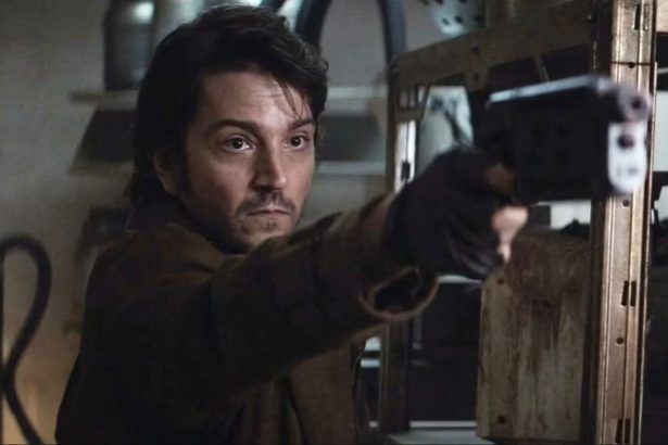 Tony Gilroy megszólalt az Andor-pletykákról: Ezt gondolja valójában Dave Filoni a sorozatról 14 Andor