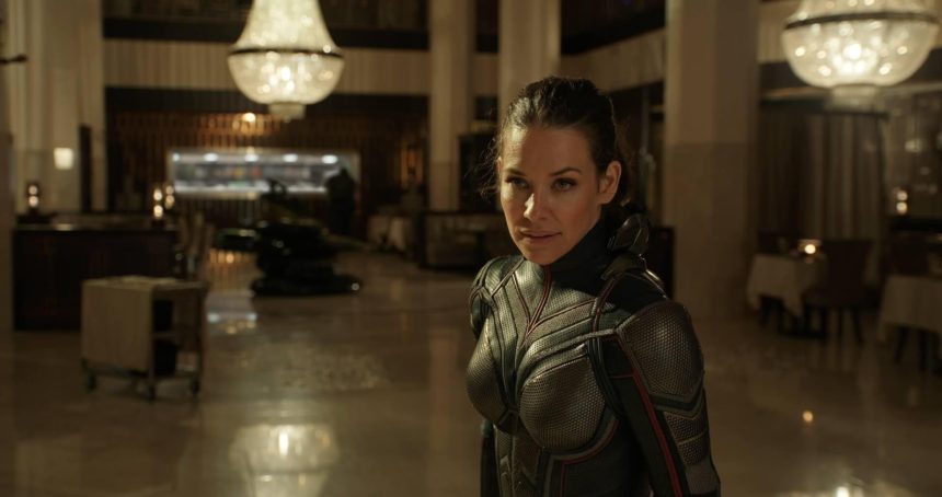 Evangeline Lilly kezébe vette A Hangya 3. forgatókönyvét, és spoilerezett egy nagyot 11 A Hangya és a Darázs