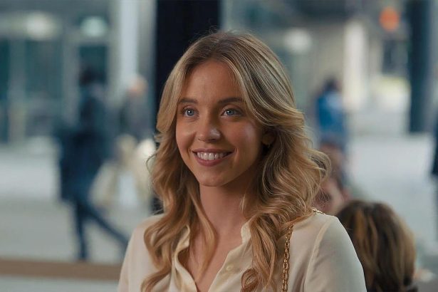 „A melleim is megnőttek, a fenekem hatalmas lett” - Sydney Sweeney elképesztő átalakuláson ment keresztül 22 Imádlak utálni