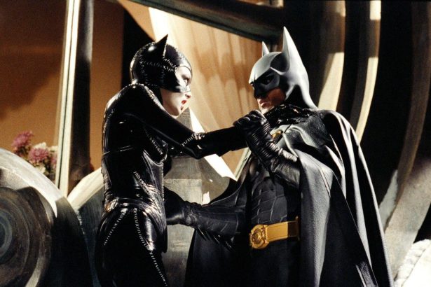 Michael Keaton főszereplésével elkaszált film egy Batman Beyond adaptáció lett volna 12 Batman