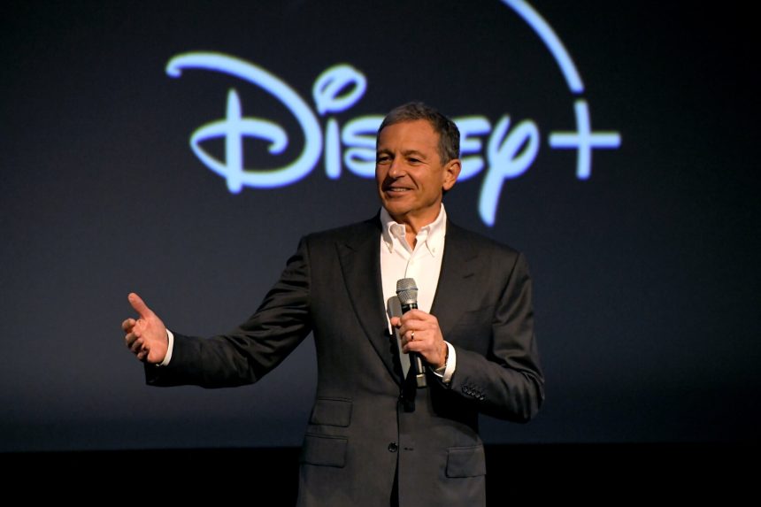 Korszakváltás az egérnél: Előrébb hozhatják a Disney vezérváltását, ki lehet Bob Iger utódja? 11 Bob Iger