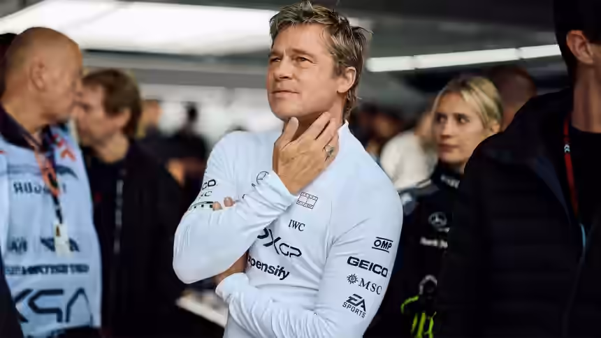 Robbantott Az ördög Pradát visel 2 előzetese, perbe fogták Szellempofát, veszélyben a franchise? Alan Ritchson űrlények ellen – #6 heti filmes hírösszefoglalónk 18 Robbantott Az ördög Pradát visel 2 előzetese, perbe fogták Szellempofát, veszélyben a franchise? Alan Ritchson űrlények ellen – #6 heti filmes hírösszefoglalónk
