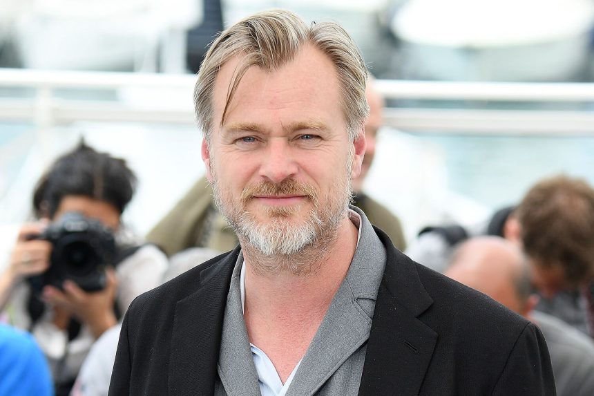 Christopher Nolan a Bosszúállók és a Jason Bourne sztárjaival erősíti az Oppenheimer projektet 11 Christopher Nolan