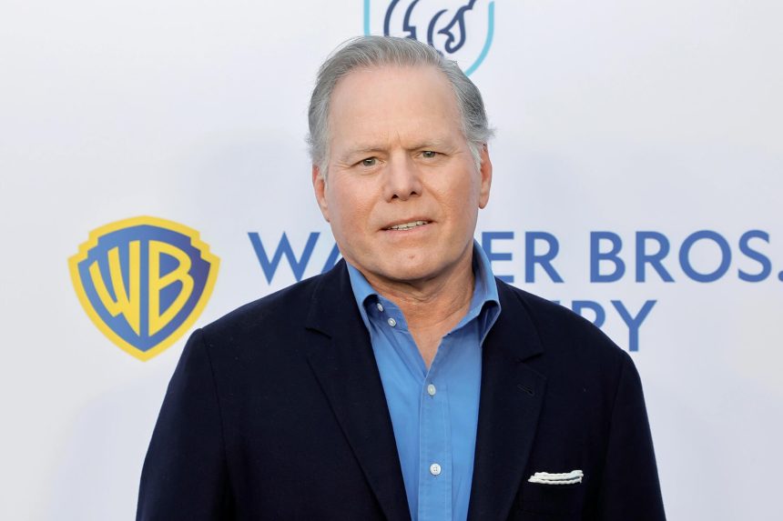 A Batgirl színésze szerint a Warner Bros. Discovery vezérigazgatója, David Zaslav egy "idióta" 11 David Zaslav