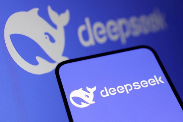 Az OpenAI bizonyítékot talált, hogy a kínai DeepSeek a ChatGPT-adatokon tanította saját MI-modelljét 14 DeepSeek