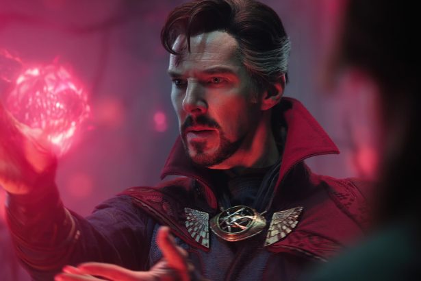 Doctor Strange visszatér, Benedict Cumberbatch megerősítette, hogy ott lesz a Bosszúállók 5. forgatásán 18 Doctor Strange az őrület multiverzumában