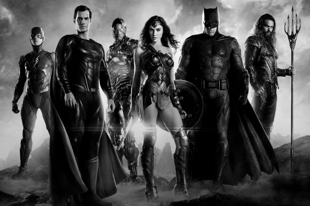 A Warner Bros. bennfentesei állítólag úgy vélik, hogy "soha nem kellett volna megjelennie" a Zack Snyder: Az Igazság Ligája rendezői változatnak 12 Zack Snyder: Az Igazság Ligája