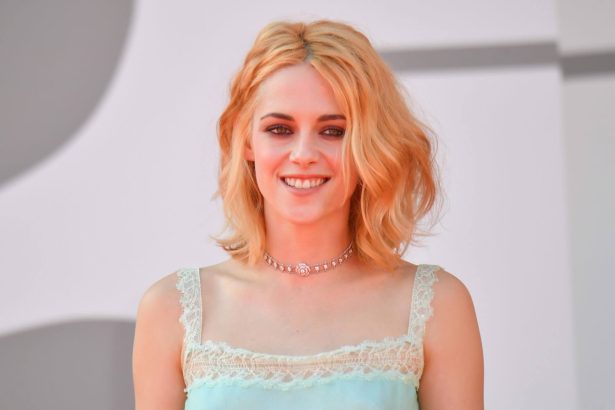 Kristen Stewart elárulta, hogy eljátszaná-e Jokert Robert Pattinson Batmanje ellen 18 Kristen Stewart elárulta, hogy eljátszaná-e Jokert Robert Pattinson Batmanje ellen