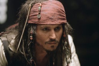 Jerry Bruckheimer elismerte, hogy megpróbálták megölni Johnny Depp karakterét A Karib-tenger kalózaiban, de "nem működött 24 A Karib-tenger kalózai