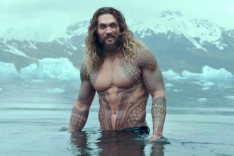 Zack Snyder elárulta, milyen Aquaman-filmet tervezett Jason Momoával 22 Aquaman