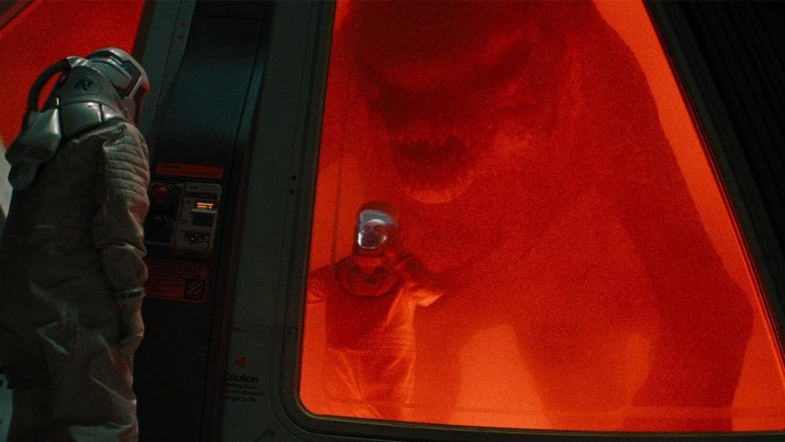A hatlábú, torzszülött D-Rex rémálomnak is túl sok – és épp ettől lehet emlékezetes a Jurassic World: Újjászületés új dinoszaurusza 11 Jurassic World: Újjászületés