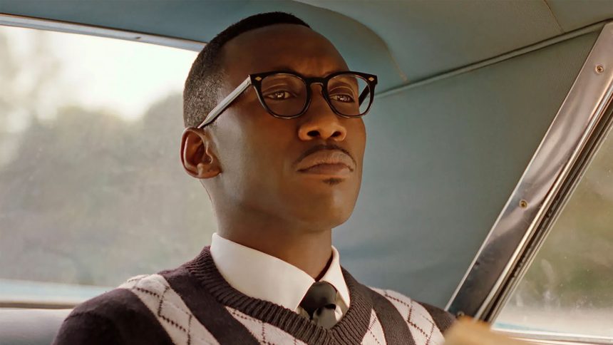 Scarlett Johansson mellett Mahershala Ali is szerepelhet a Jurassic World folytatásában 11 Mahershala Ali