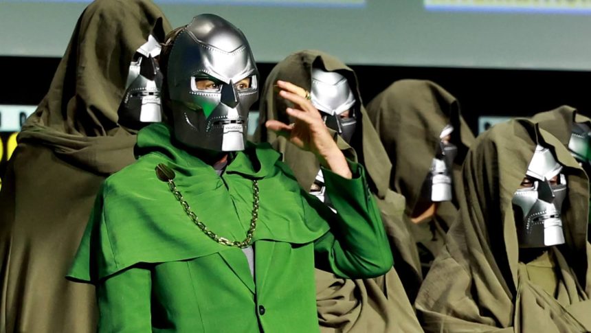 Egy másik blockbuster miatt Robert Downey Jr. dobta Poszeidón szerepét Christopher Nolan filmjében 11 Bosszúállók: Doctor Doom ébredése