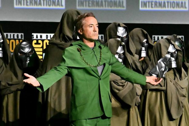 Nem Jonathan Majors letartóztatása és kirúgása volt az egyetlen ok, amiért Robert Downey Jr. visszatér a halálból Doctor Doom szerepében 14 Bosszúállók: Doctor Doom ébredése