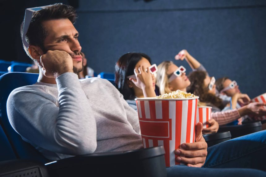 Itt egy alkalmazás, ami megmutatja, mikor tarthatsz pisiszünetet a film alatt, hogy ne maradj le a fontosabb részekről 11 Runpee