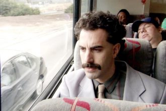 Sacha Baron Cohen egy ördögi karakter bőrébe bújhat a Vasszív-sorozatban 22 Sacha Baron Cohen