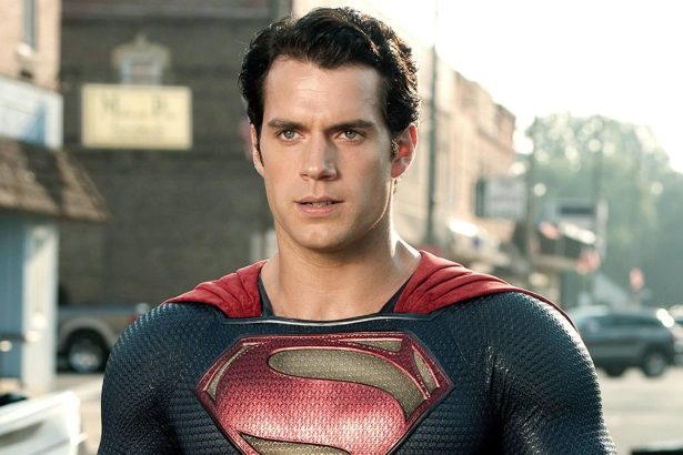 A nagy visszatérés ellenére Henry Cavillnek még nincs szerződése, hogy Superman szerepében visszatérjen 14 Superman