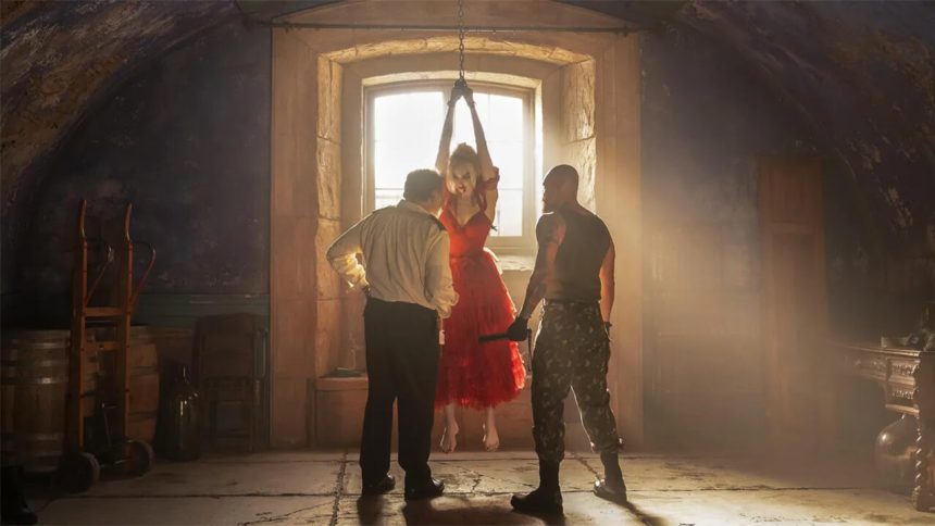 Nem csalás, Margot Robbie tényleg megcsinálta a The Suicide Squad egyik leglátványosabb trükkjét 11 The Suicide Squad - Az Öngyilkos osztag