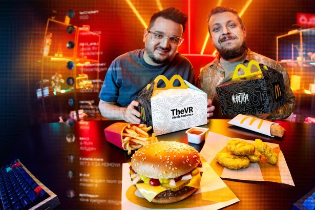 Nehéz eldönteni, TheVR vagy McDonald’s részéről kellemetlenebb ez a reklámvideó 26 Nehéz eldönteni, TheVR vagy McDonald’s részéről kellemetlenebb ez a reklámvideó