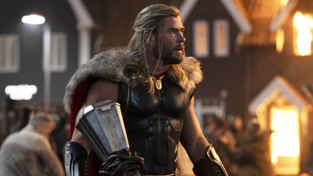 Elköszön Thor? Chris Hemsworth videója miatt aggódnak a rajongók 14 Thor: Szerelem és mennydörgés