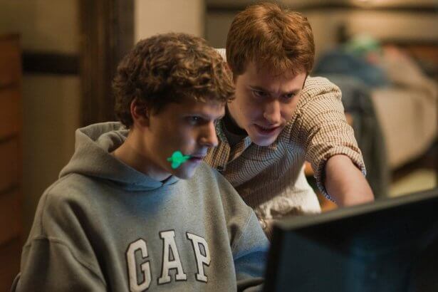 Jesse Eisenberg elárulta, miért nem tér vissza Mark Zuckerberg szerepébe a Közösségi háló folytatásában 16 Social Network – A közösségi háló