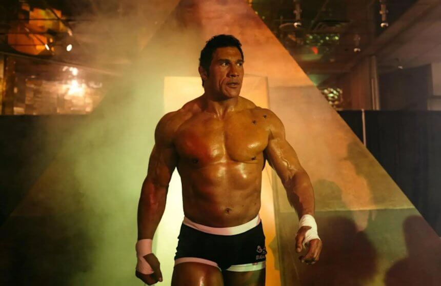 Dwayne Johnson egy „tyúkembert” fog játszani a Lizard Music című filmben 11 Zúzógép