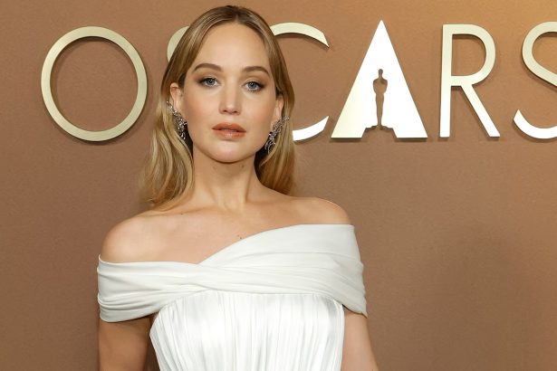 Jennifer Lawrence és a kínos jelenetek: Ezért könnyebb egy idegennel levetkőzni a kamera előtt 18 Jennifer Lawrence