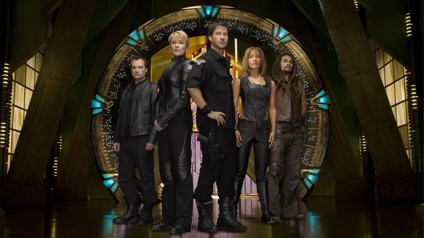Visszatér a Csillagkapu, s jobb kezekben nem is lehetne 11 Stargate: Atlantis