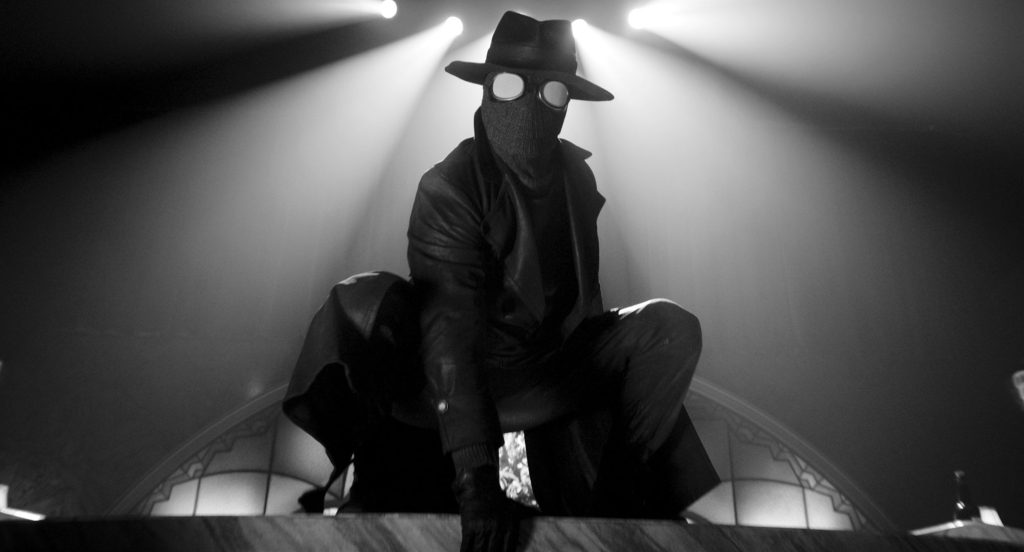 Nicolas Cage zseniálisan fest a Spider-Noir első hivatalos fotóin 17 Spider-Noir