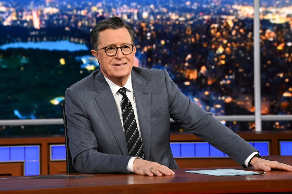 Gollam mellett egy új mozifilmmel bővül A Gyűrűk Ura világa 14 Stephen Colbert