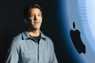 Tim Cook távozik hivatalából, az Apple megnevezte az új vezérigazgatót 23 John Ternus